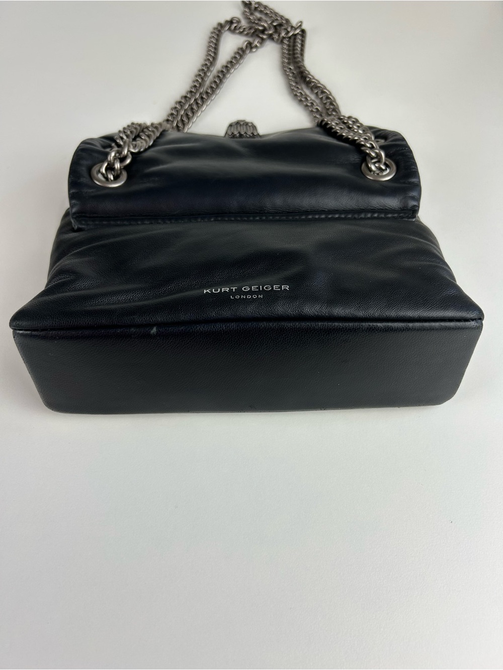 Kurt Geiger Black Leather Chain-Strap Handbag THE KEW - Picture 7 of 14